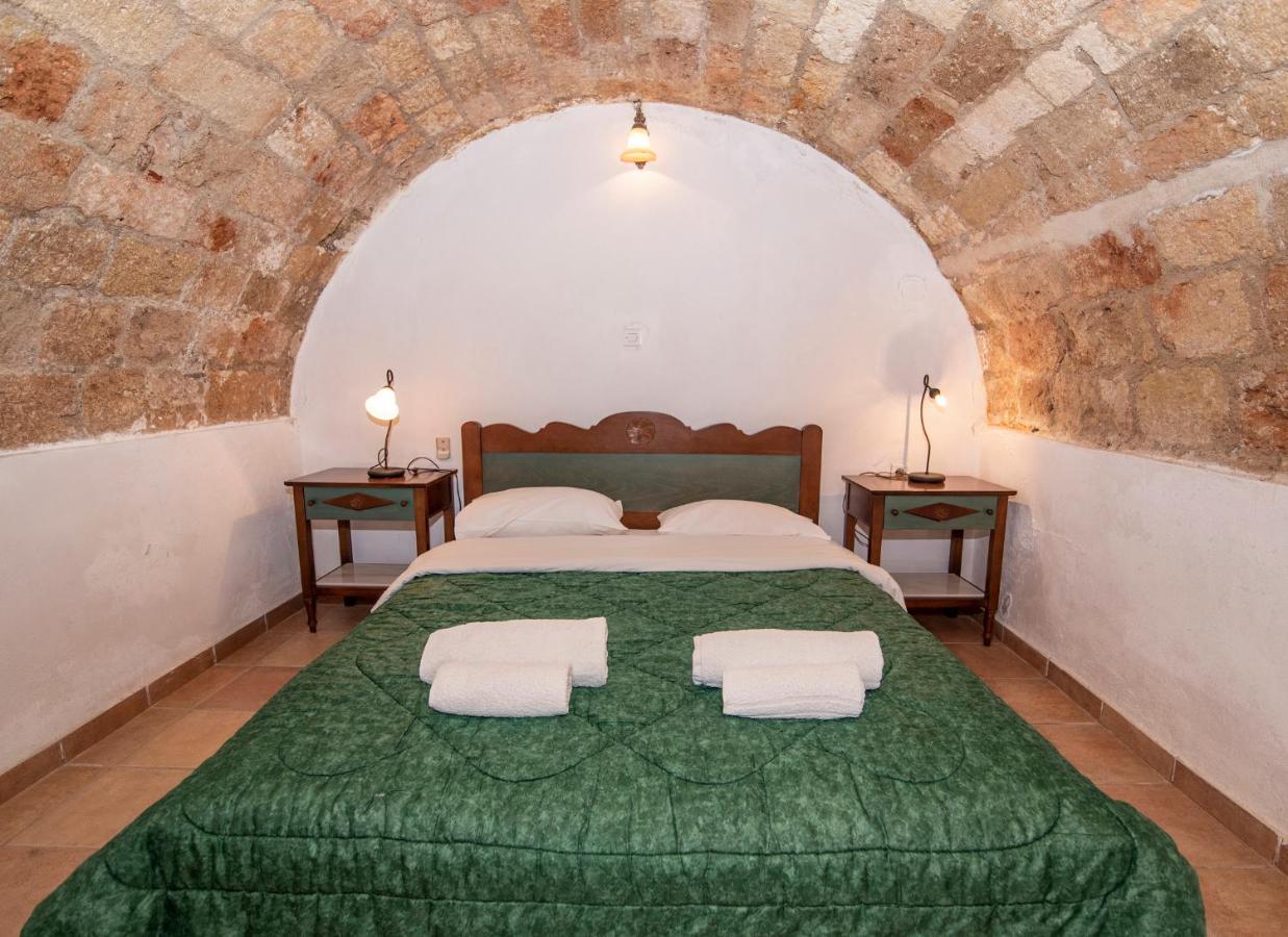 Goulas Traditional Guesthouse Monemvasía Eksteriør bilde