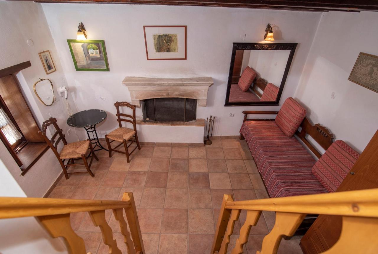 Goulas Traditional Guesthouse Monemvasía Eksteriør bilde