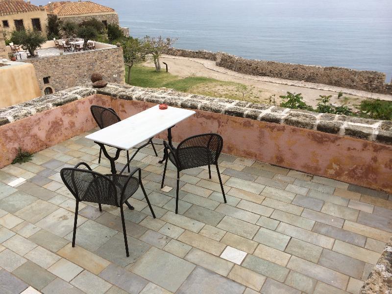 Goulas Traditional Guesthouse Monemvasía Eksteriør bilde